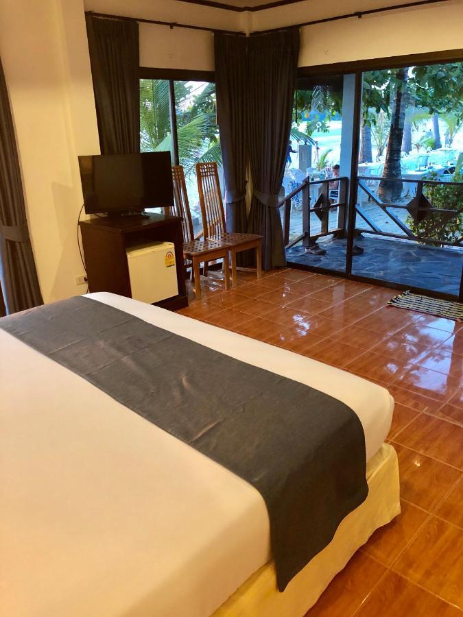 Noble House Beach Resort Koh Lanta Bagian luar foto
