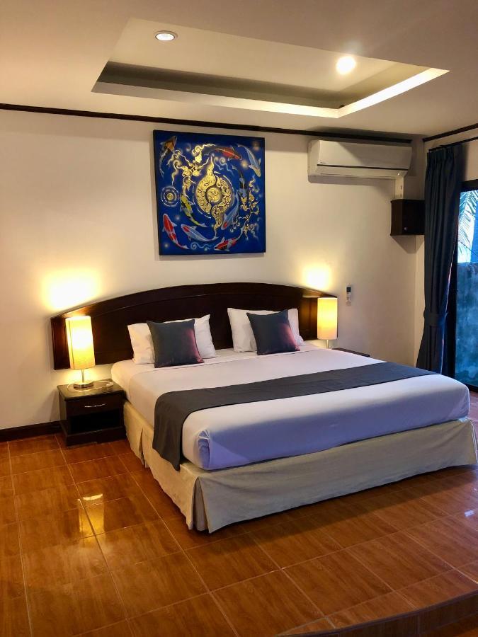 Noble House Beach Resort Koh Lanta Bagian luar foto